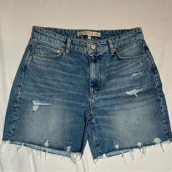 Guess Repose 80’s Brand New cutoff shorts - Picture 2 of 7